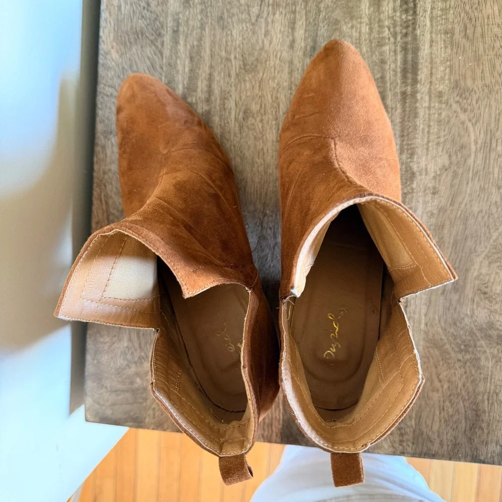 Boho Western Slouch Ankle Boots Cognac Faux Suede Festival Cowgirl Size 8.5 Boho